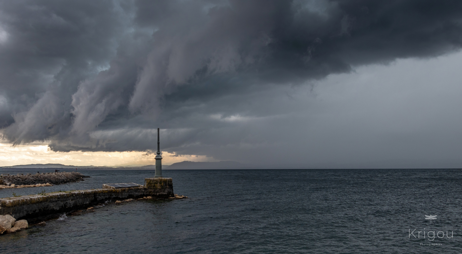 Avis de tempête sur le lac