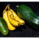 Avocado, Bananen und Bonsai Zucchini