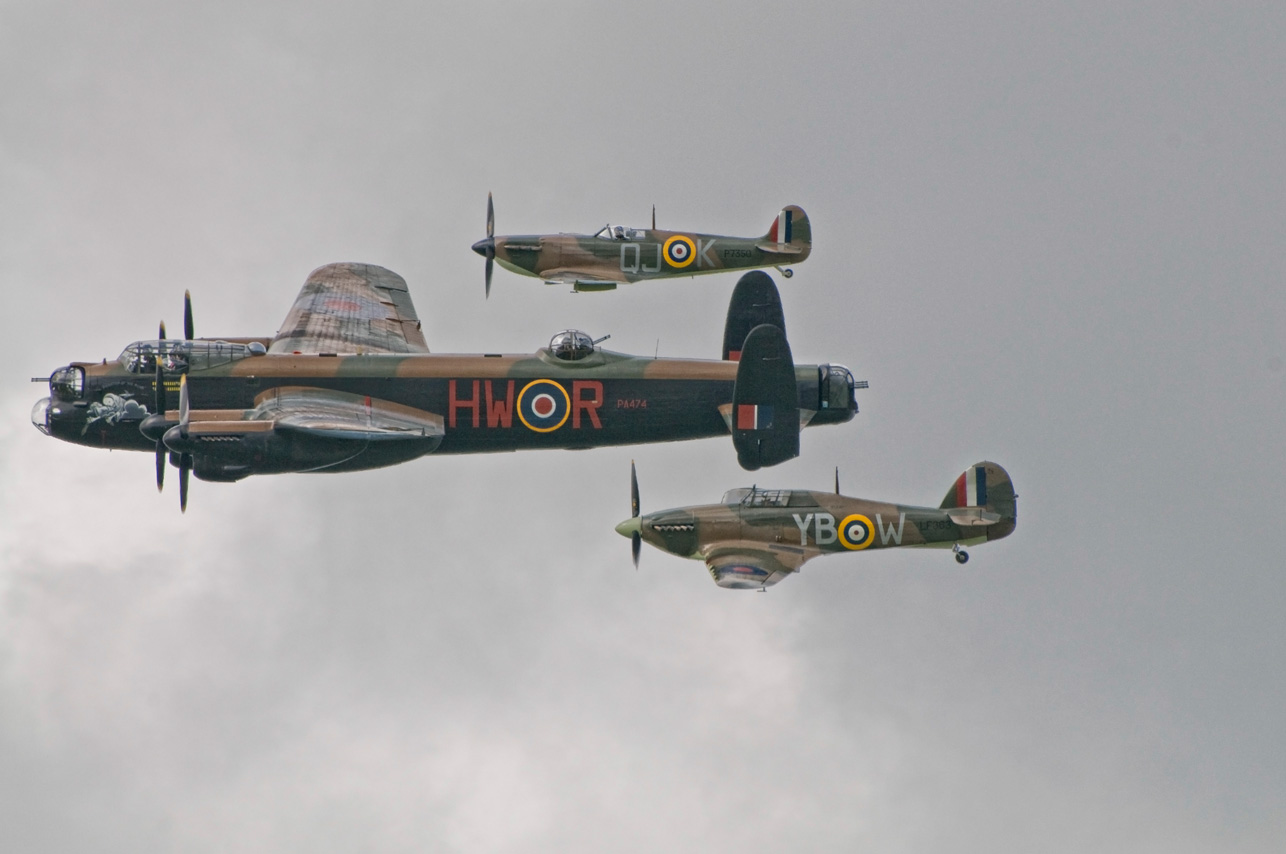 Avro Lancaster Bomber - Goodwood