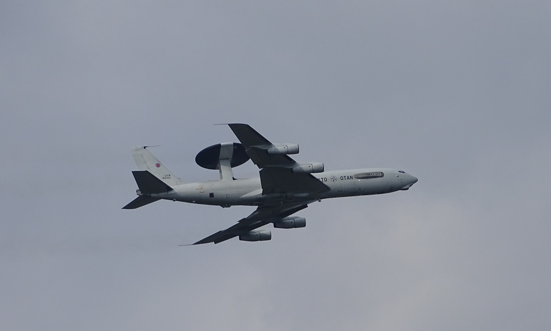 AWACS 1