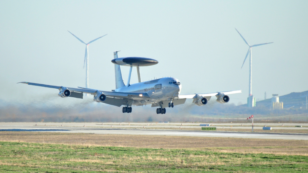 AWACS im Anflug