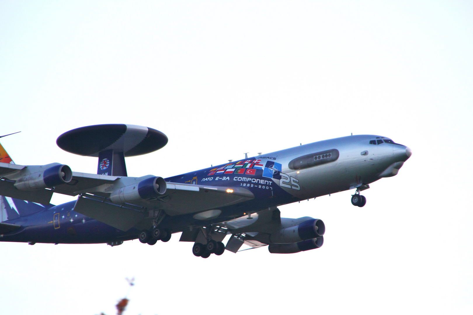 Awacs im Landeanflug