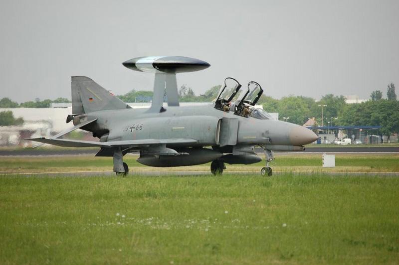 AWACS-Phantom - wer weiss etwas???