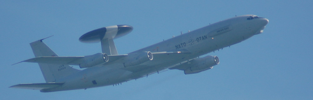 AWACS über Mecklenburg Vorpommern während des G8 in Heiligendamm 2007
