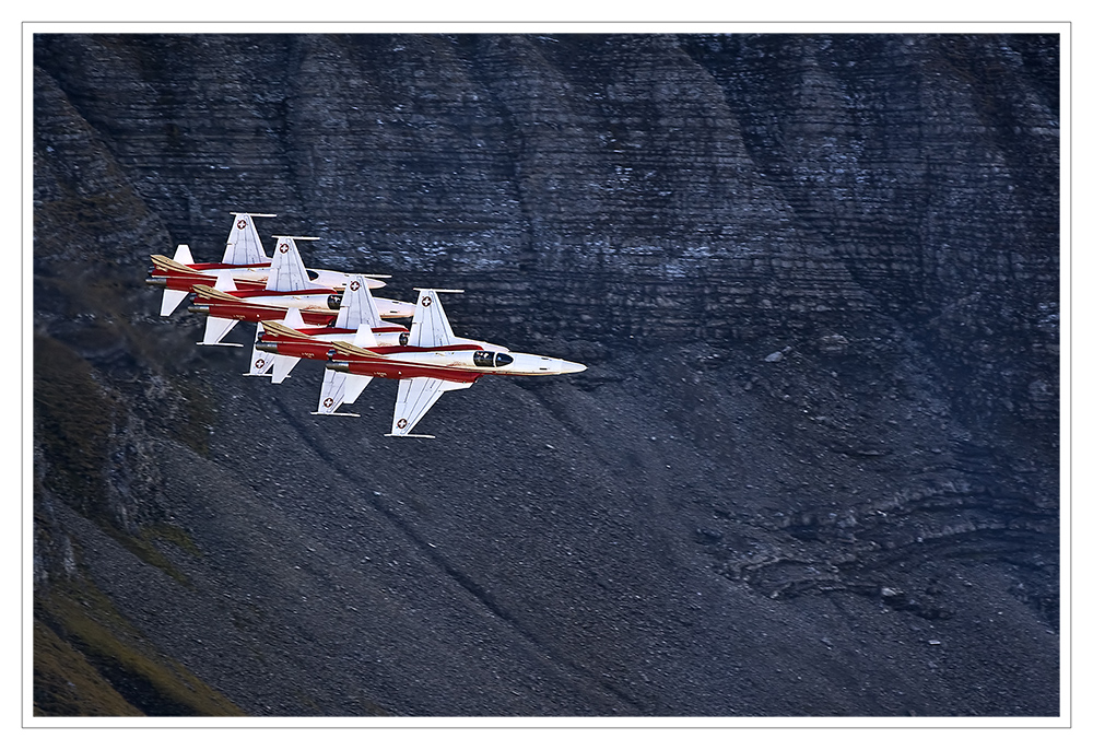 Axalp 2009:  Patrouille Suisse I