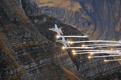 Axalp 2012 F/A-18 Hornet Opening