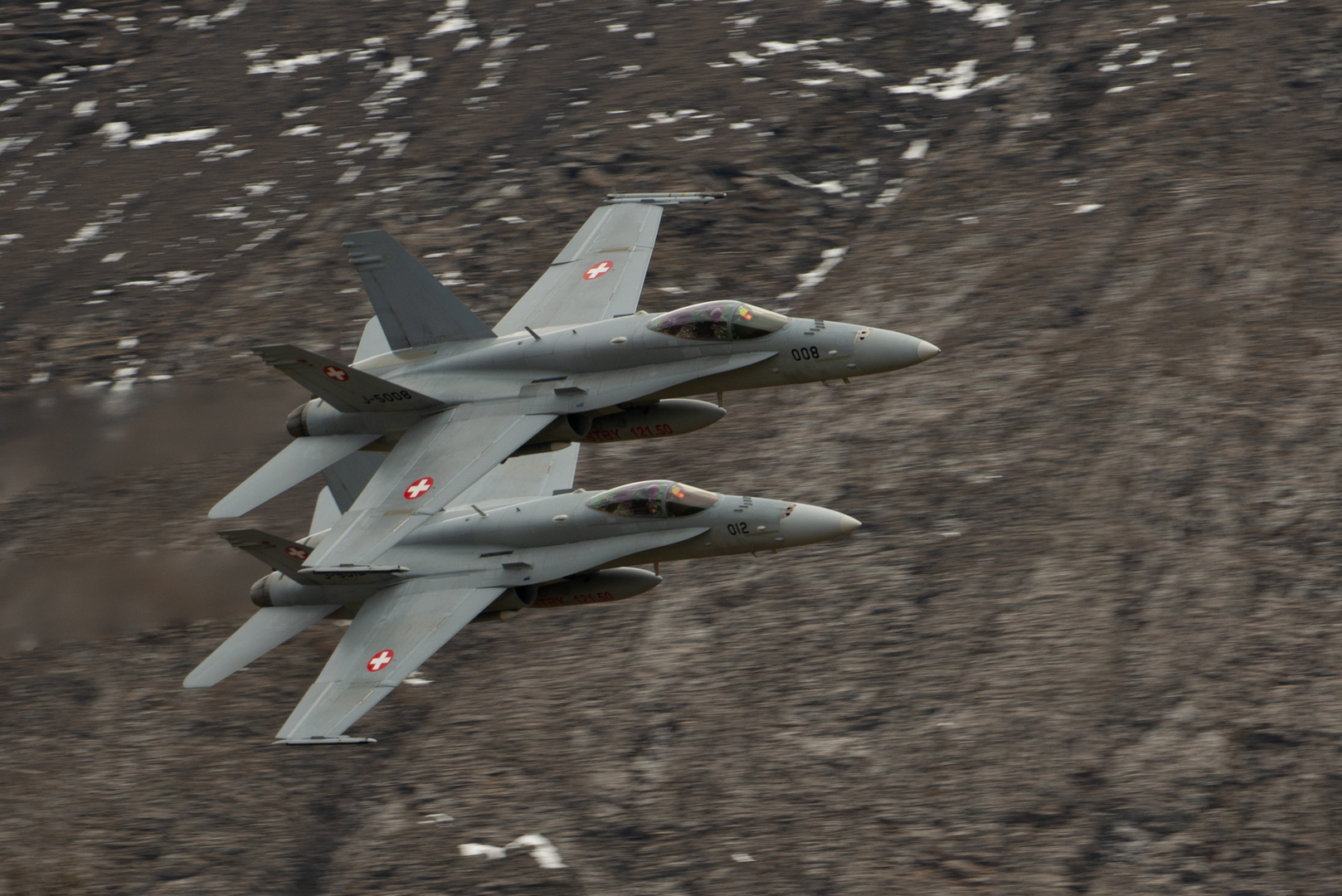 AxAlp 2018 F18 B4