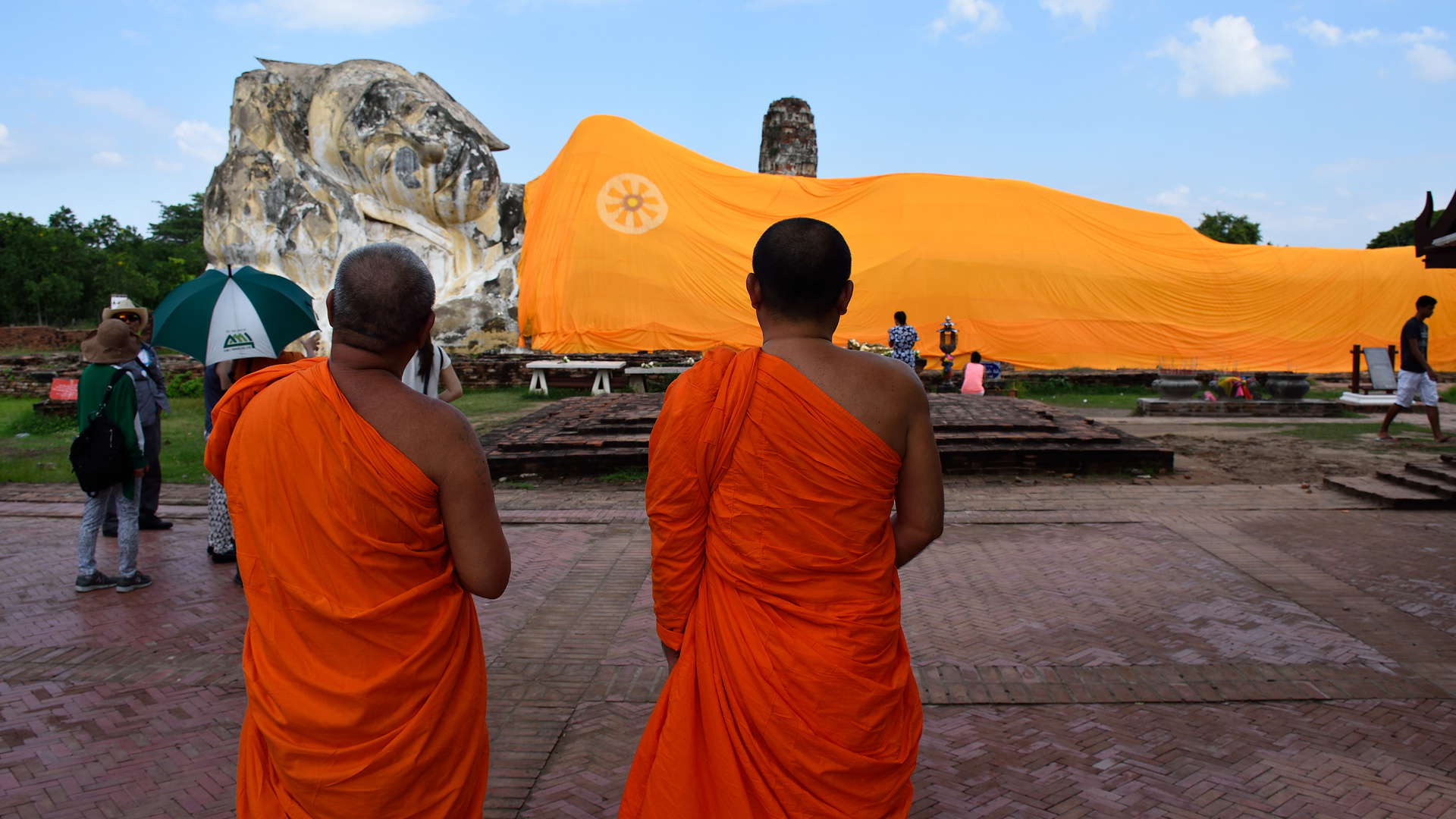 Ayutthaya Monk