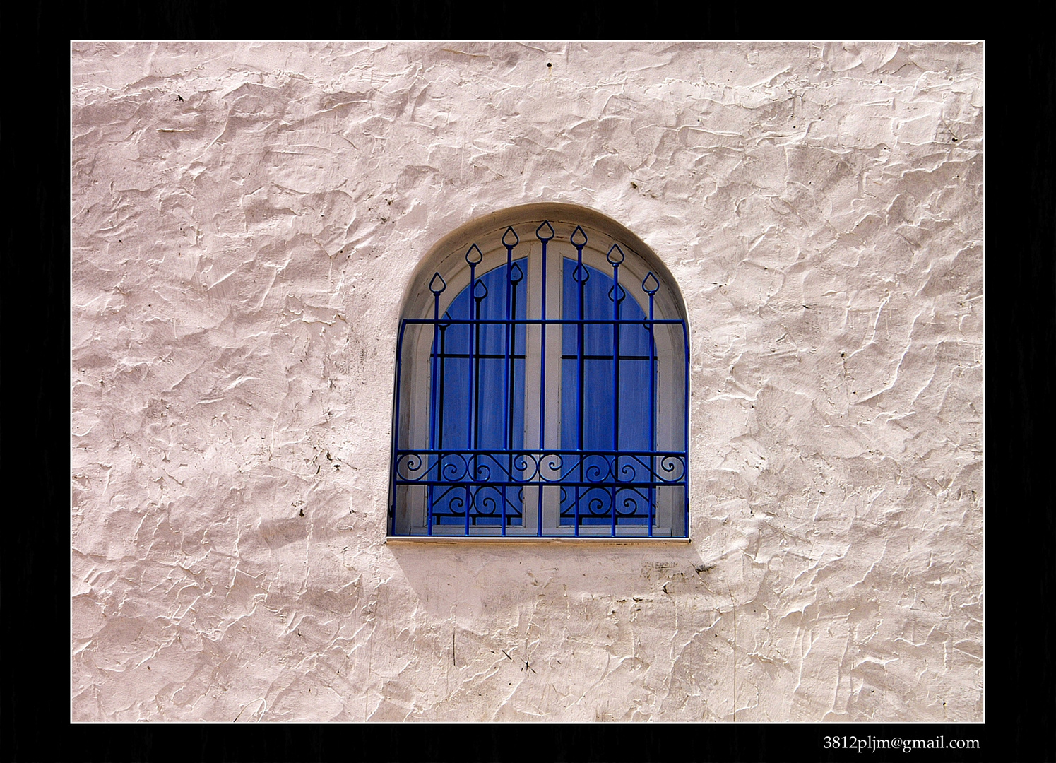 Azul mediterráneo......(Ventanas 4)