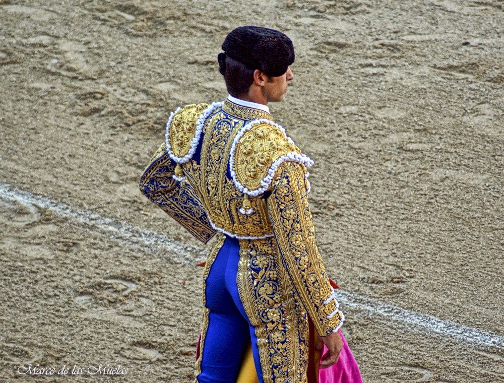 ...azul y oro..