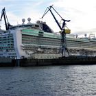 AZURA im Dock