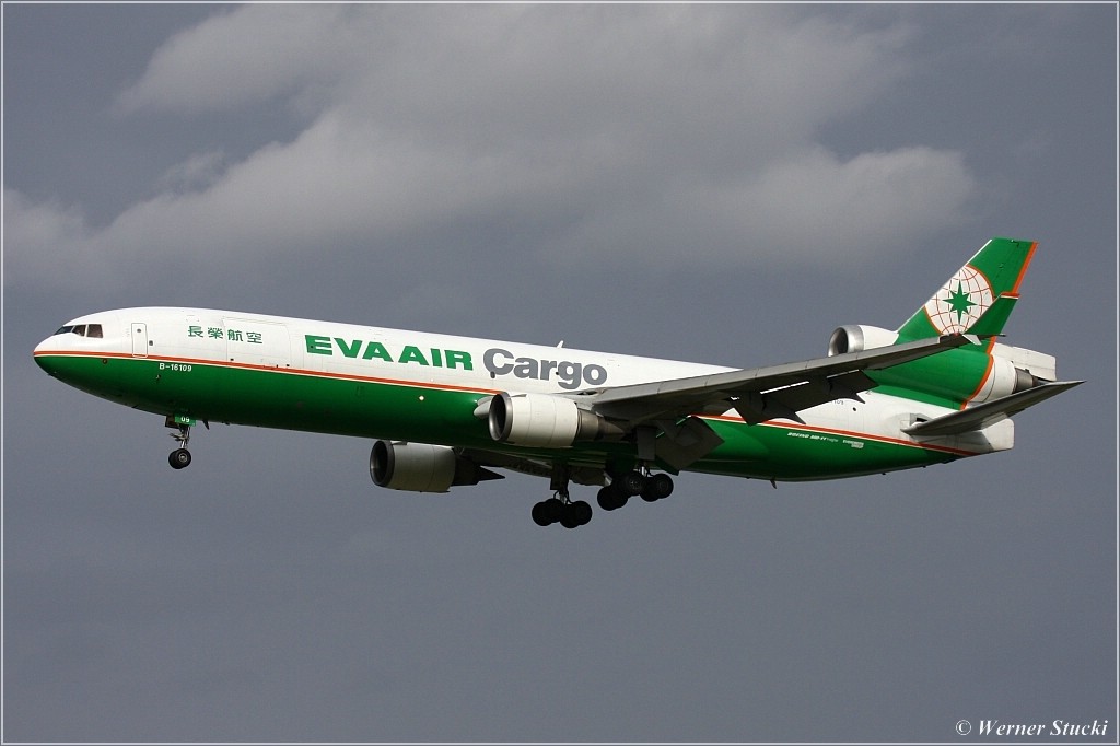 B-16109 im Anflug auf Amsterdam