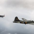 B-17 und Little Friend