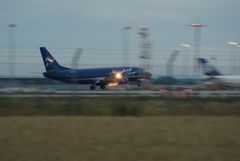 B 737 F/Blue Bird Cargo im Anflug auf LEJ,ca.20:50 Uhr