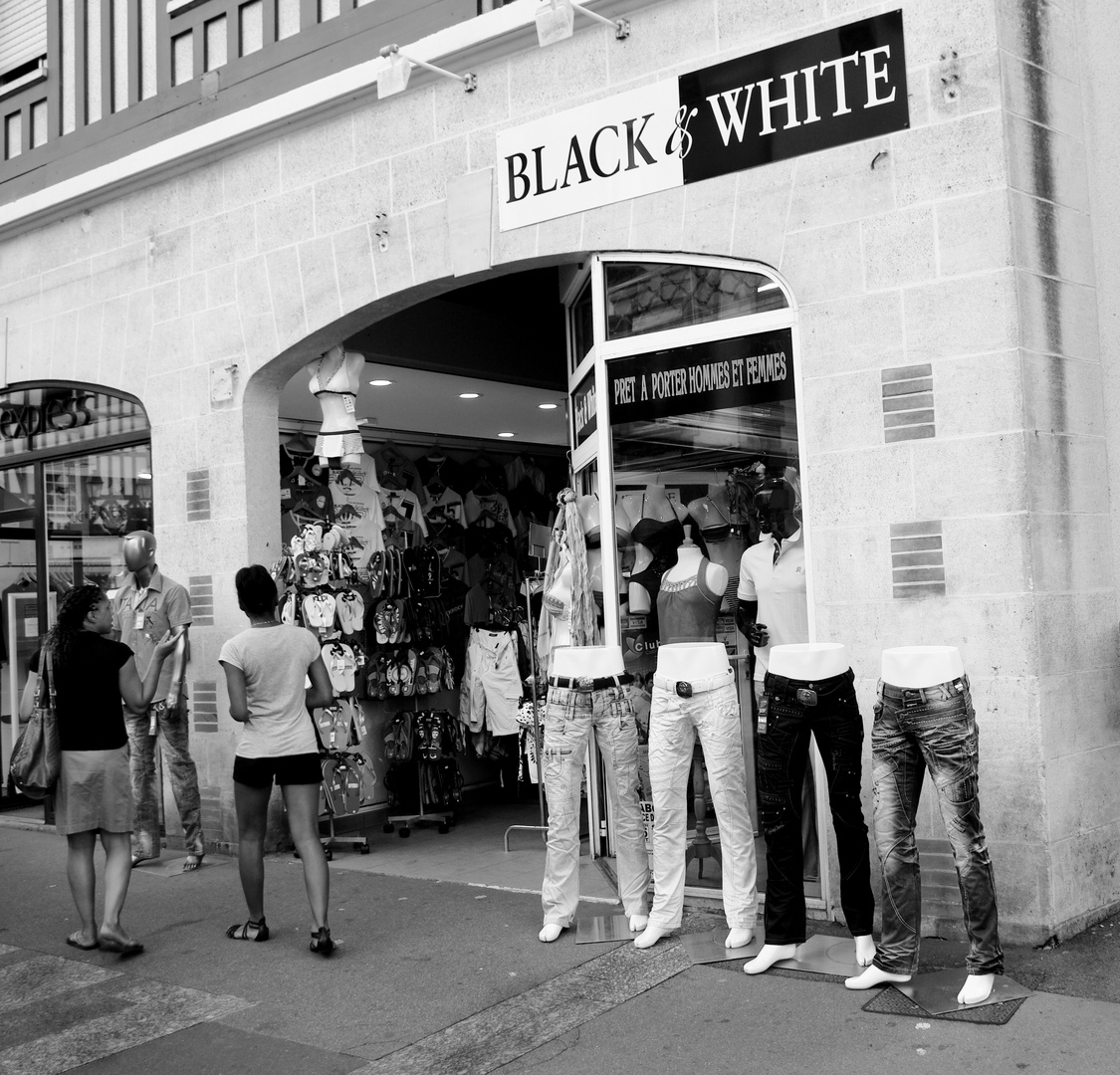 B ... comme Black & White