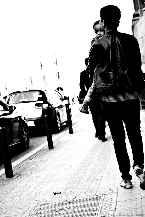 [B_09]-->[StReEt] 2/6