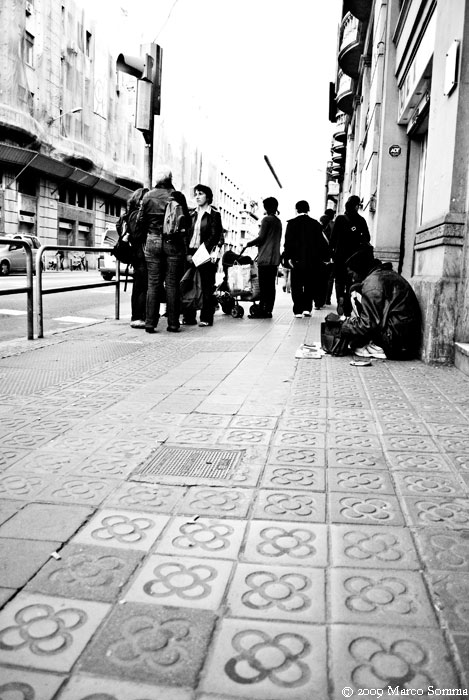 [B_09]-->[StReEt] 3/6