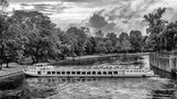 Wasserstrassensperre von whitey berlin