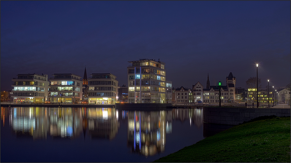 Die Lichter der Stadt ... von Jochen D 