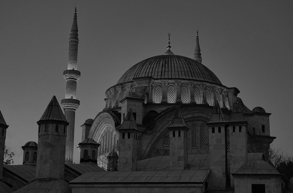 Moschee Istanbul Schwarz Weiß von Wenzel Wachsmuth