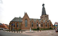 Baarle Hertog (Belgium) - Kerkplein-Molenstraat - Sint-Remigiuskerk