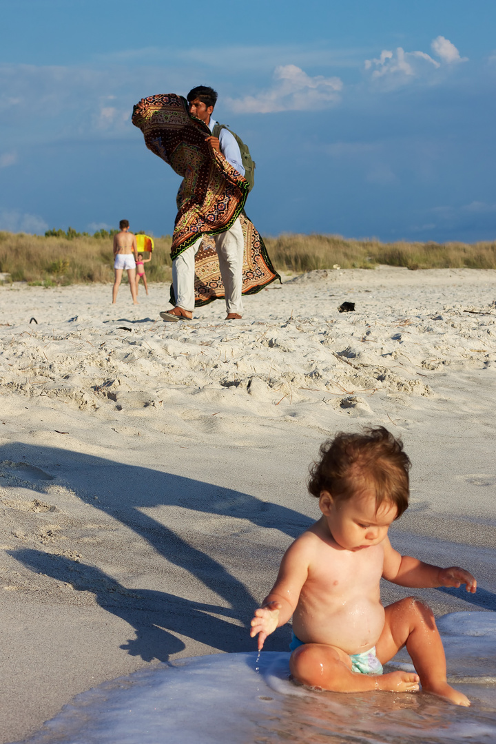 Baby am Strand 2