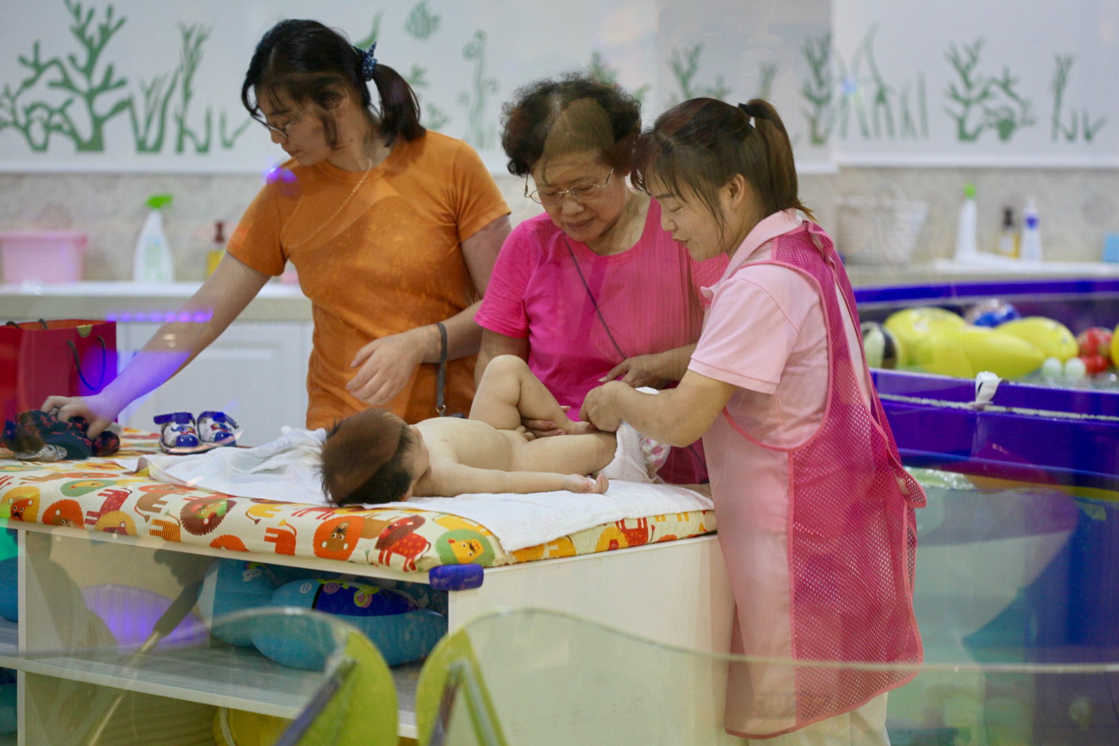 Baby Swimming and Massage