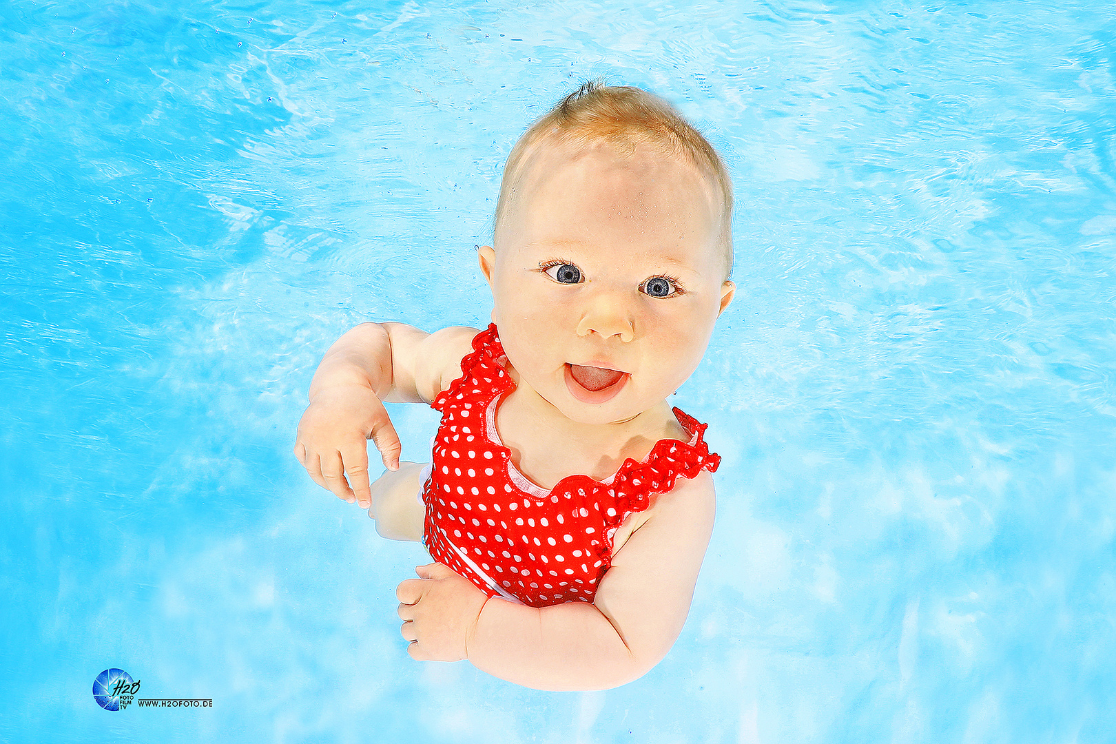 baby - unterwasser - portrait - shooting