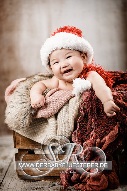 Baby Winnie, 4,5 Monate | (Babyfotograf Stuttgart)