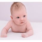 Babyfotografie - neugierig