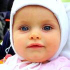 Baby´s got blue eyes....