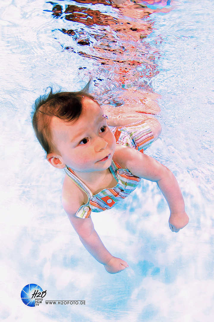 Babyschwimmen - Schwimmkurs - Unterwasserfotografie