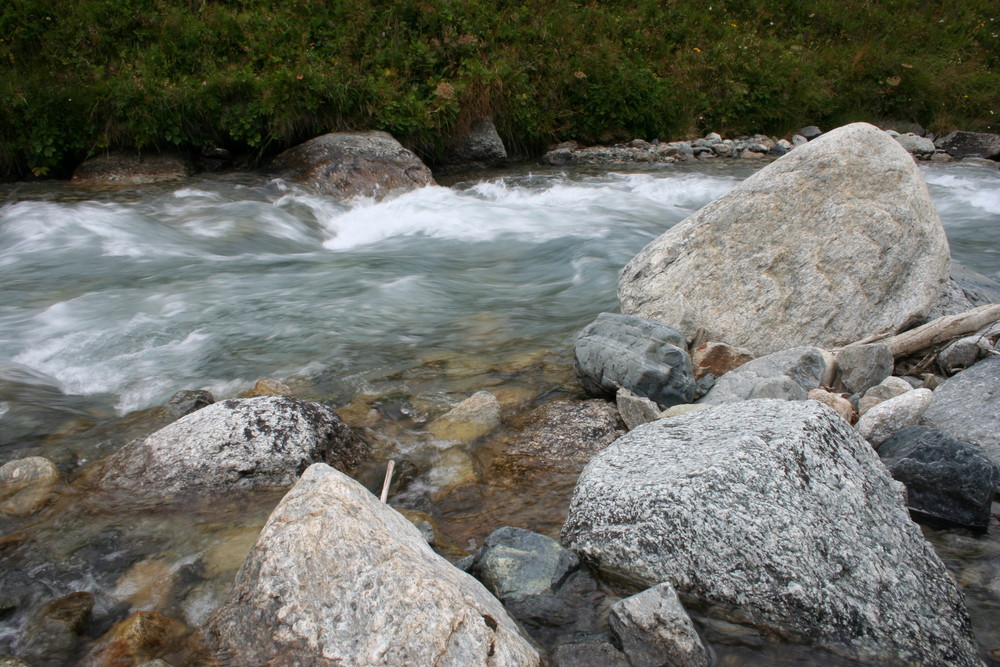 Bach im Engadin Val Sausana