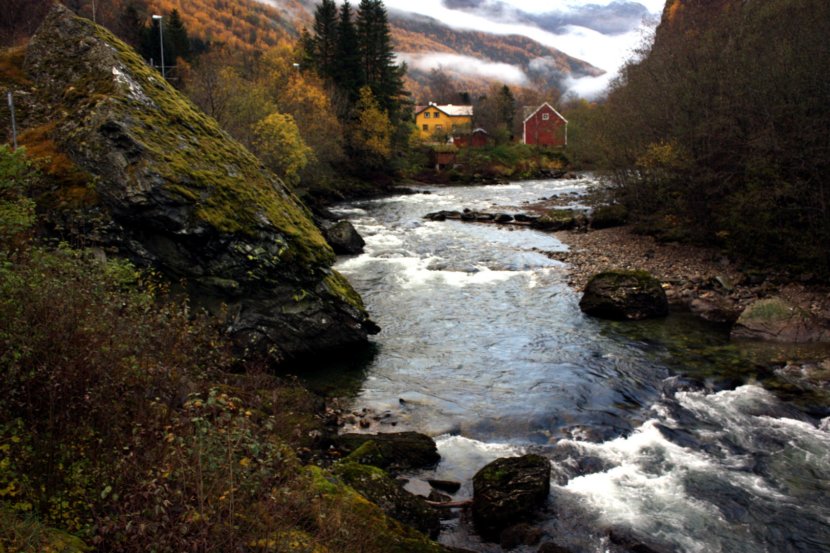 Bach in Flåm