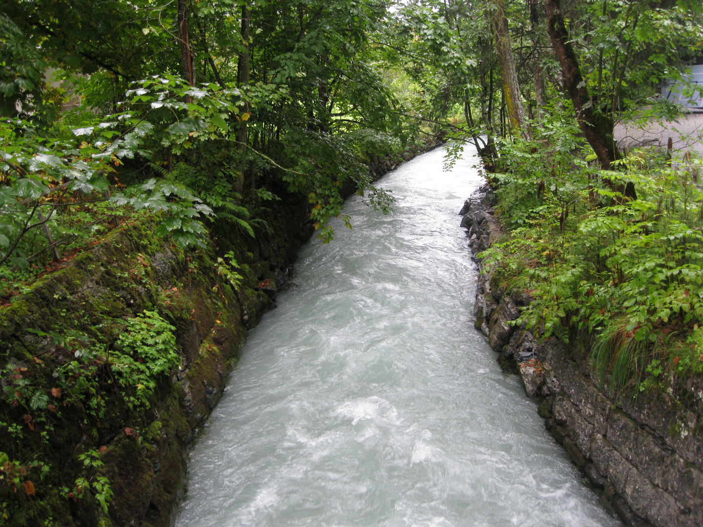 Bachlauf im Gebirge