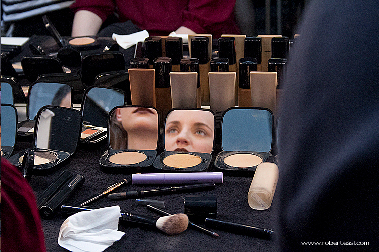 Backstage - Sao Paulo Fashion Week 2012