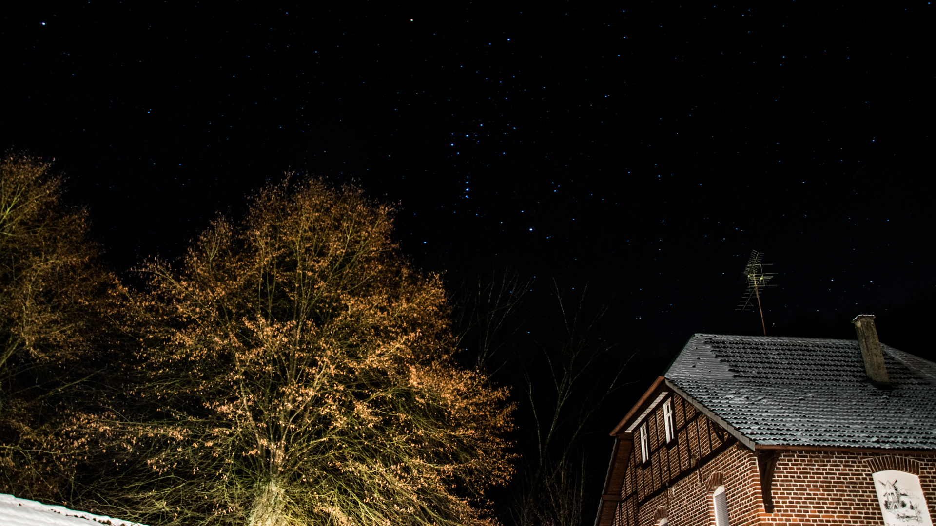 Backsteinhaus am Orion Gürtel