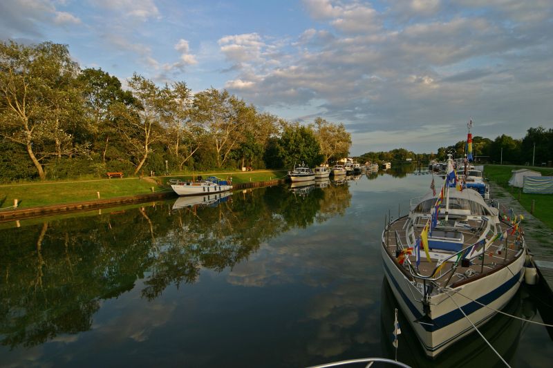 BAD BEDERKESA AM ABEND