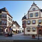 BAD BERGZABERN (Kr. Südliche Weinstr.), Marktstr. 14 und Königstr. 1, sog. Altes Rathaus