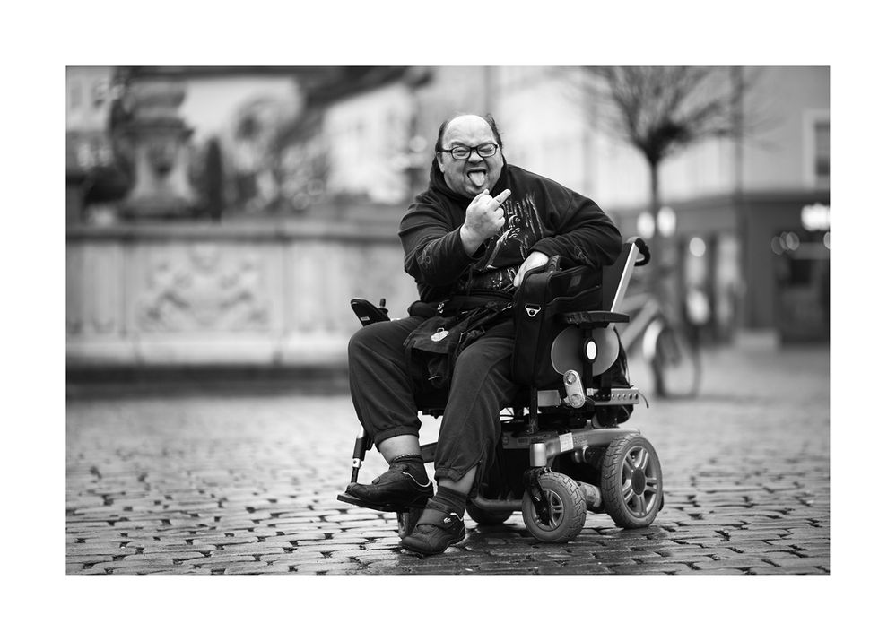 Bad Boy Tommy Foto & Bild | erwachsene, prominente des ...