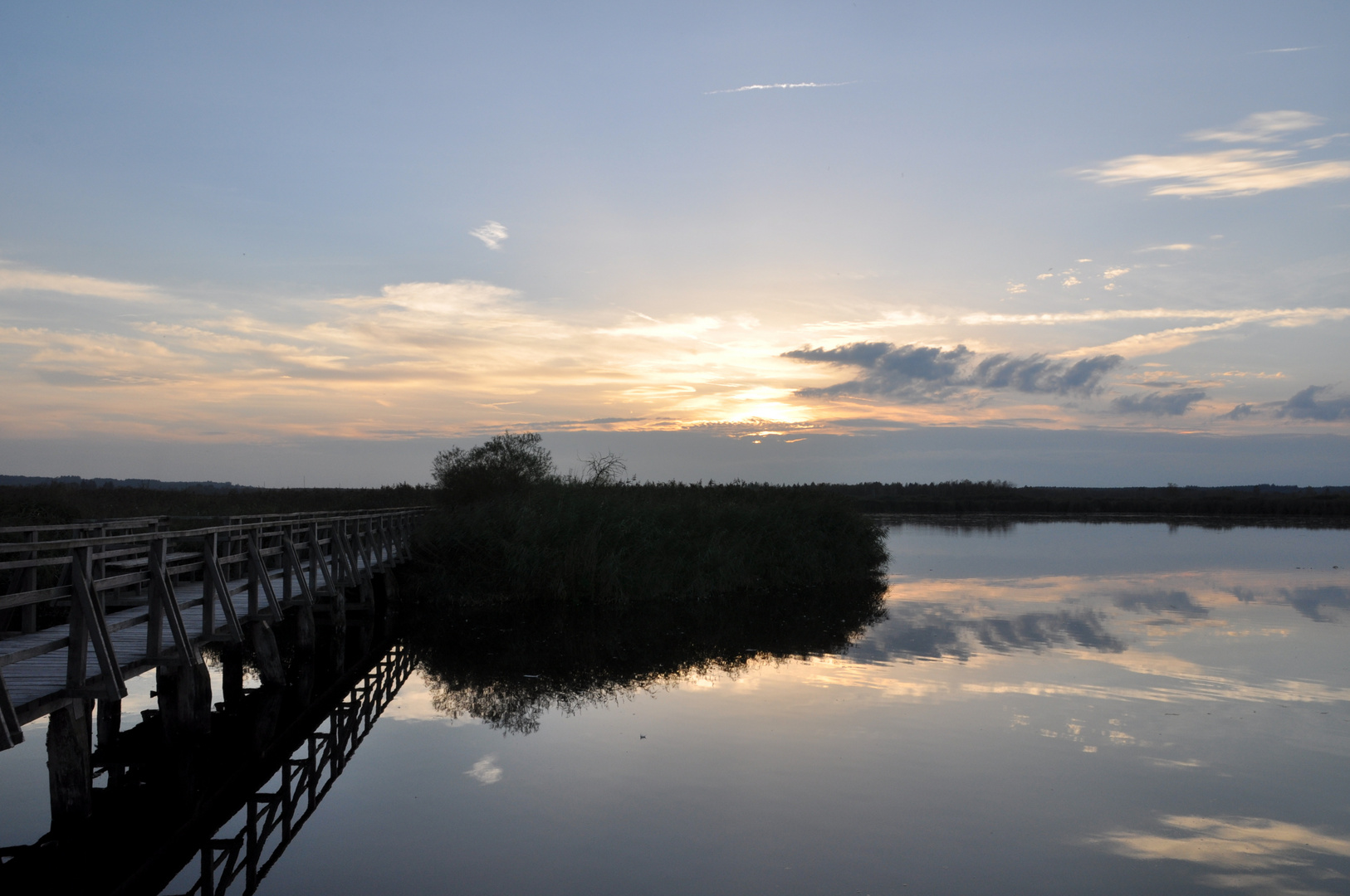 Bad Buchau Federsee-1 Foto & Bild | landschaft, bach ...