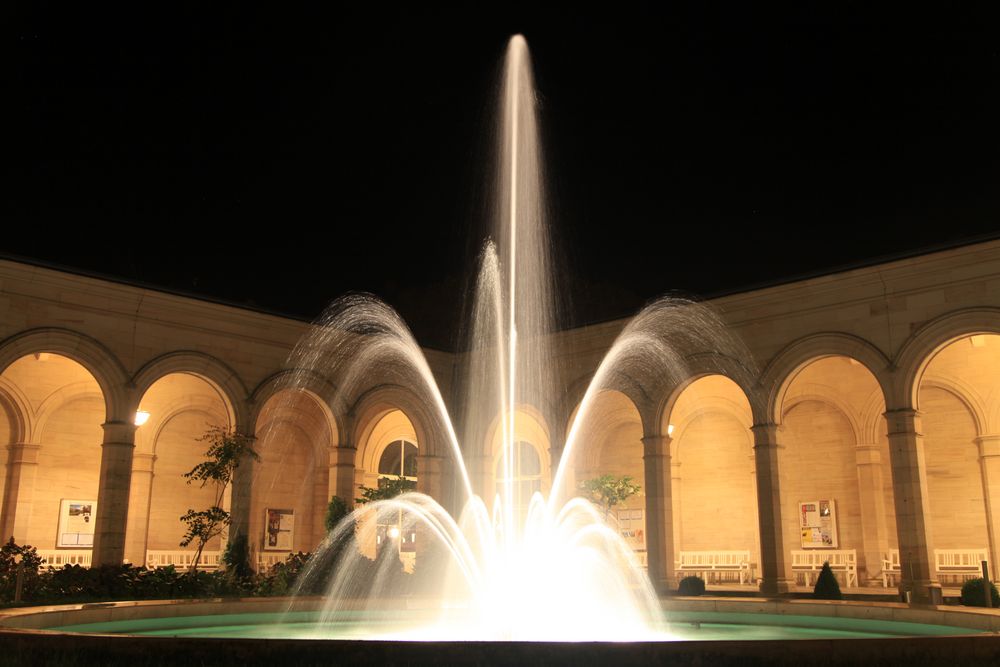 Bad Kissingen Arkadenbau - Springbrunnen