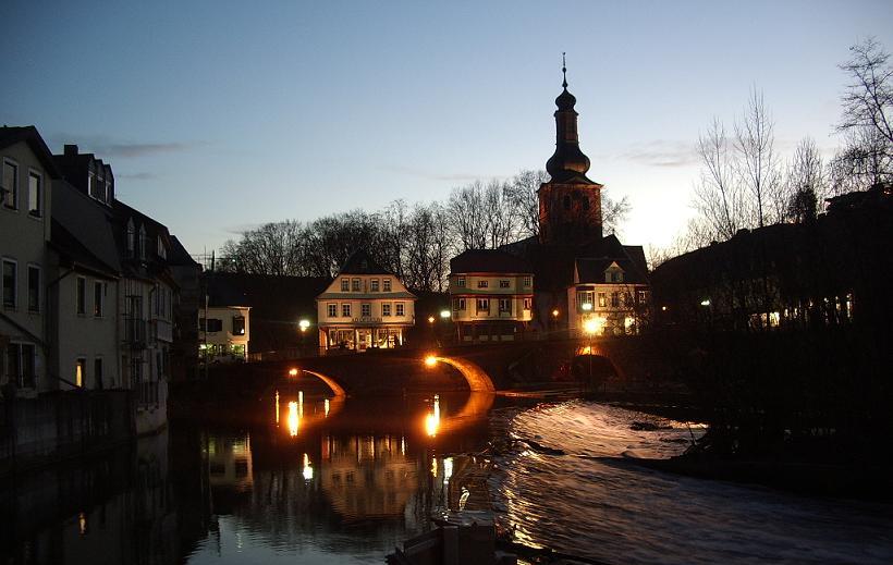 Bad Kreuznachs Brückenhäuser "bei Nacht"...