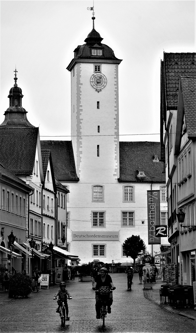 Bad Mergentheim - Blick auf den Turm des Residenzschlosses mit Deutschordensmuseum