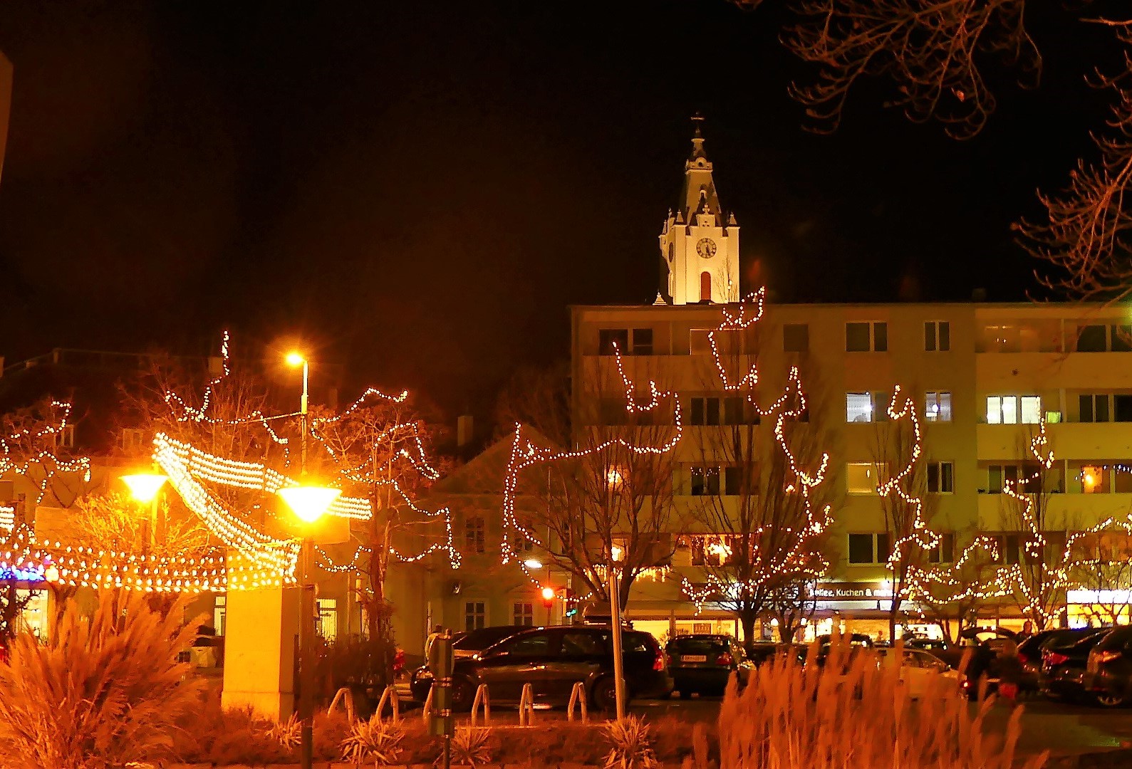 Bad Vöslau bei Nacht