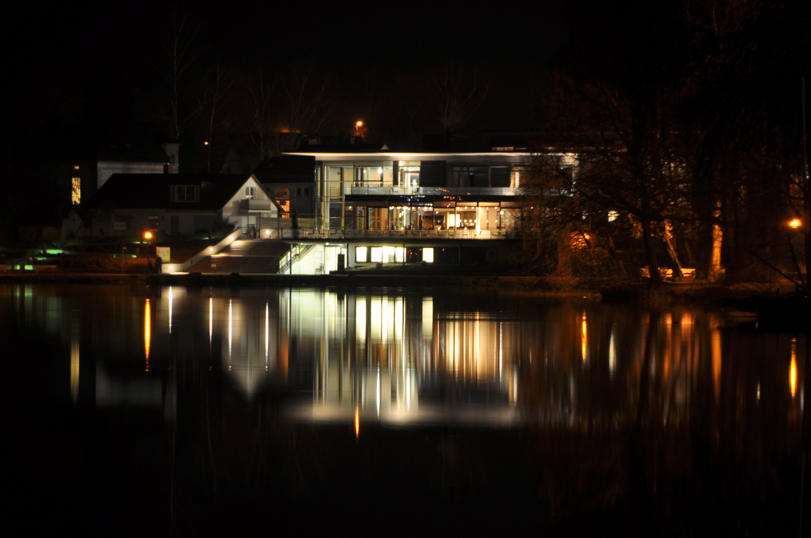 Bad Waldsee Haus Am Stadtsee Bei Nacht Foto Bild Landschaft
