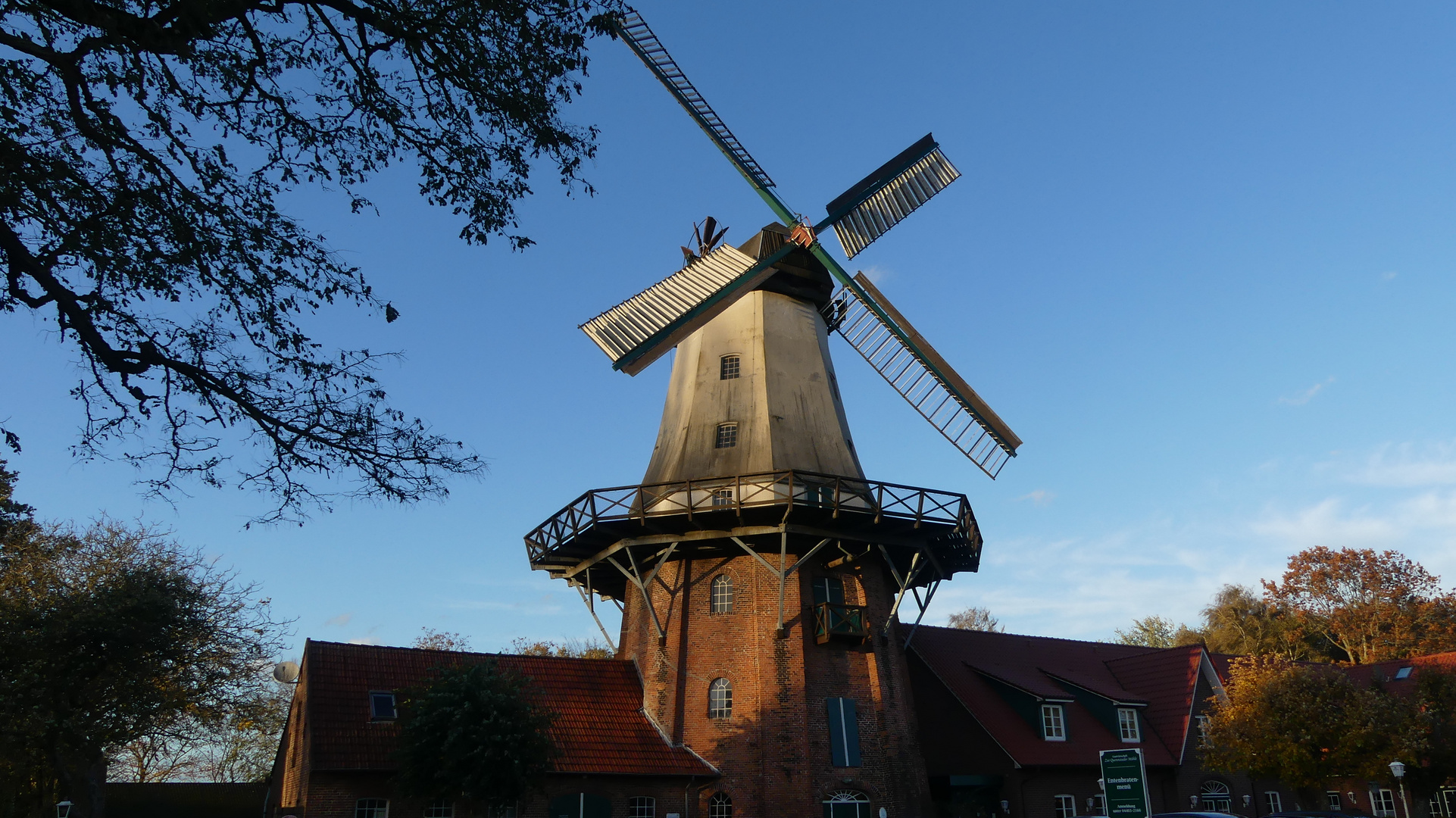 Bad Zwischenahn  -  Querensteder Mühle  ....