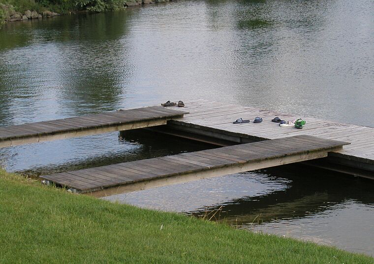 Badegruppe am Untreusee (mit Digicam)