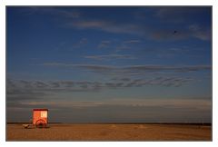 Badekarren und Drachen am Südstrand