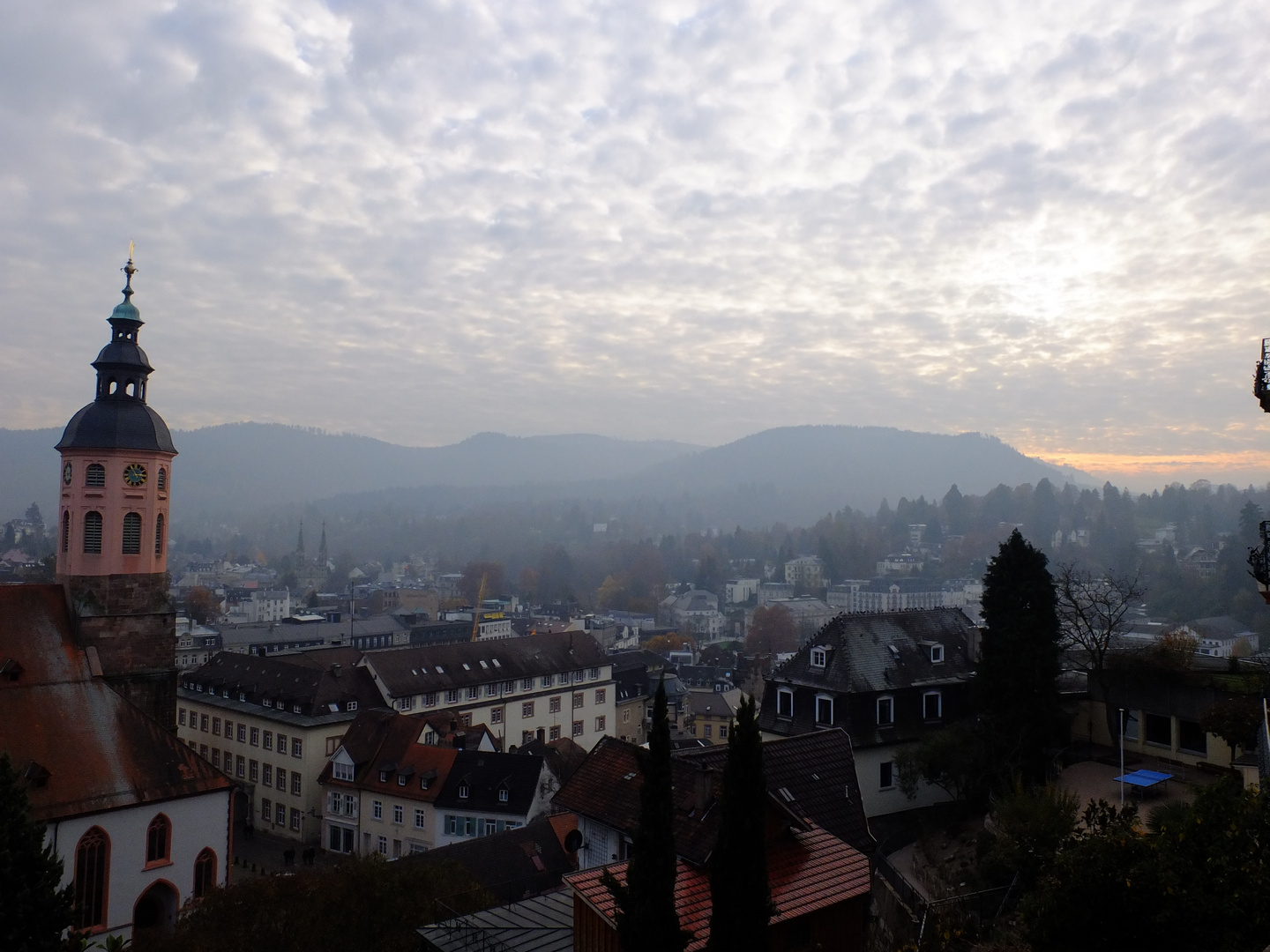 Baden-Baden kurz vor Sonnenuntergang